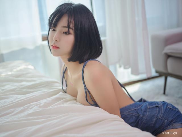 VOL.402 Kang Inkyung(姜仁卿)